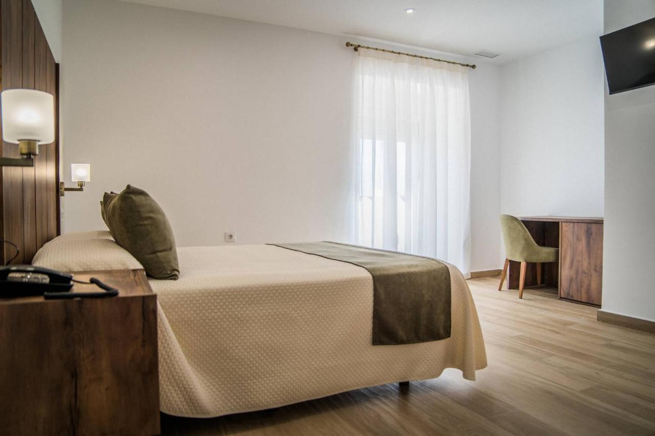 Hotel Rural La Teja Segura de León Εξωτερικό φωτογραφία